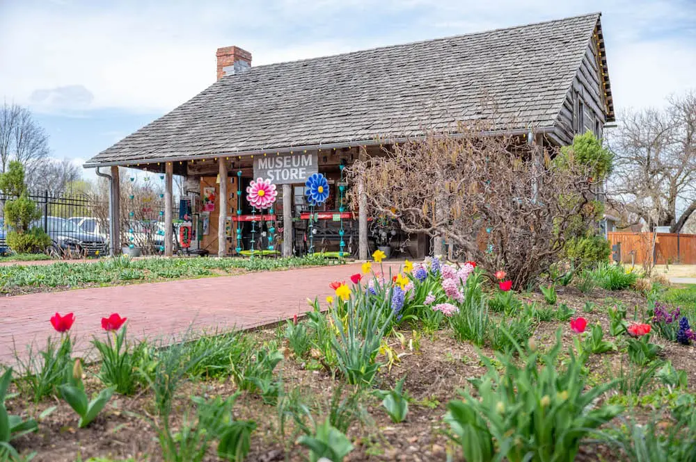 The History Behind the Andy Lynch Log Cabin